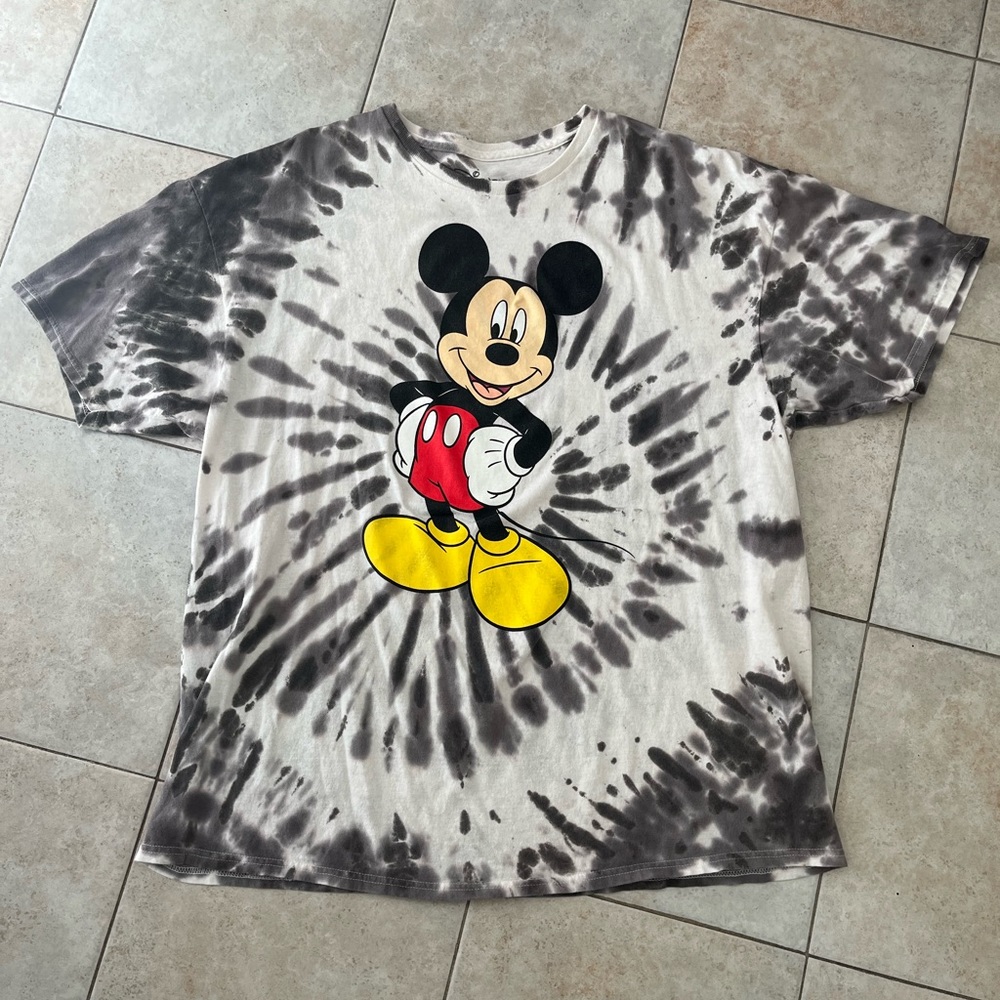 Disney Mickey Mouse Tie Dye T shirt Size Men’s XL